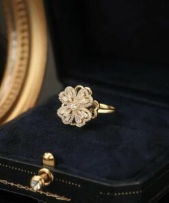 Love Lucky Clover Fashion Diamond Ring